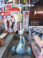 اسکوتر صندلی دار طرح دایناسور سبددار و چراغ دار 3 رنگ - Image 2